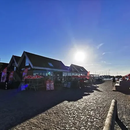 Fjordly - Gratis Badeland, Bowling, Tennis Mv. * Hemmet